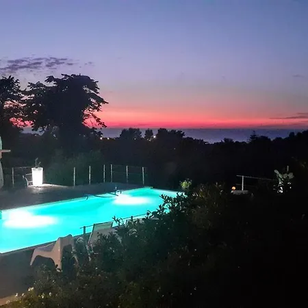 Maria Finestra Sul Mare ヴァルデーリチェ