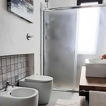 Maria Finestra Sul Mare * ヴァルデーリチェ